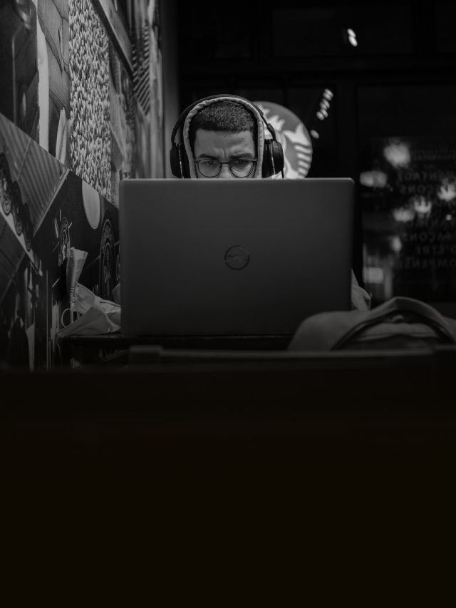 10 Steps to Build a Successful Freelance Career